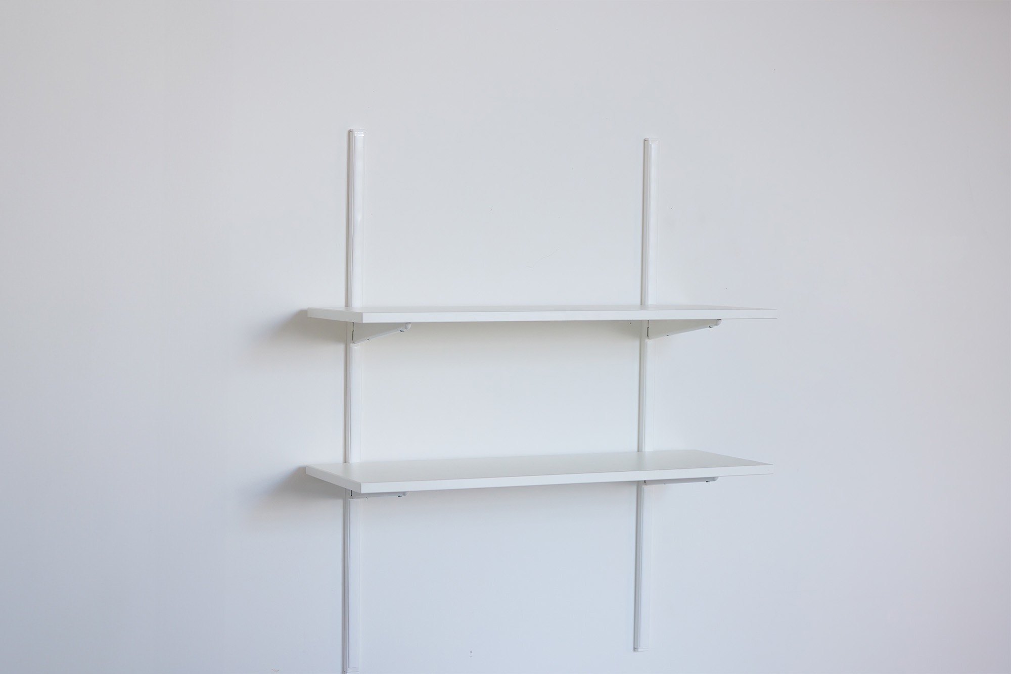 Adjustable track shelving – MFC shelf